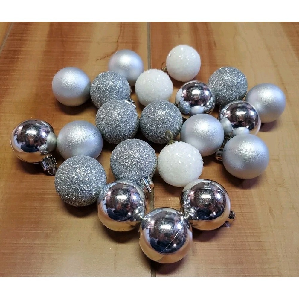 Christmas Tree Ball Small ornament 21 Lot Silver White Glitter Matte Shiny 1.5"